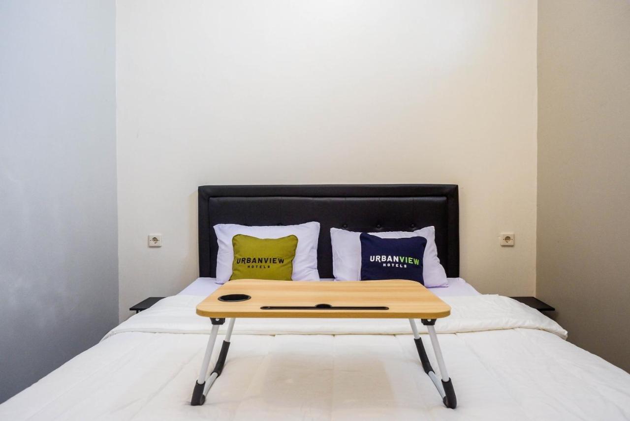 Urbanview Hotel Syariah John Sweet Home Tegal  Bagian luar foto